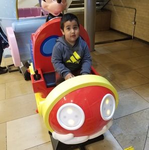 Meet your Posher, Surjit